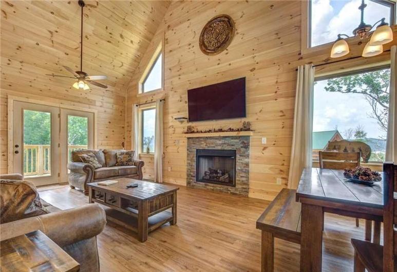 Walnut Ridge Cabin. Sleeps 7-11! Hot Tub, Pool Table, Minutes To Downtown Gatlinburg! Extérieur photo